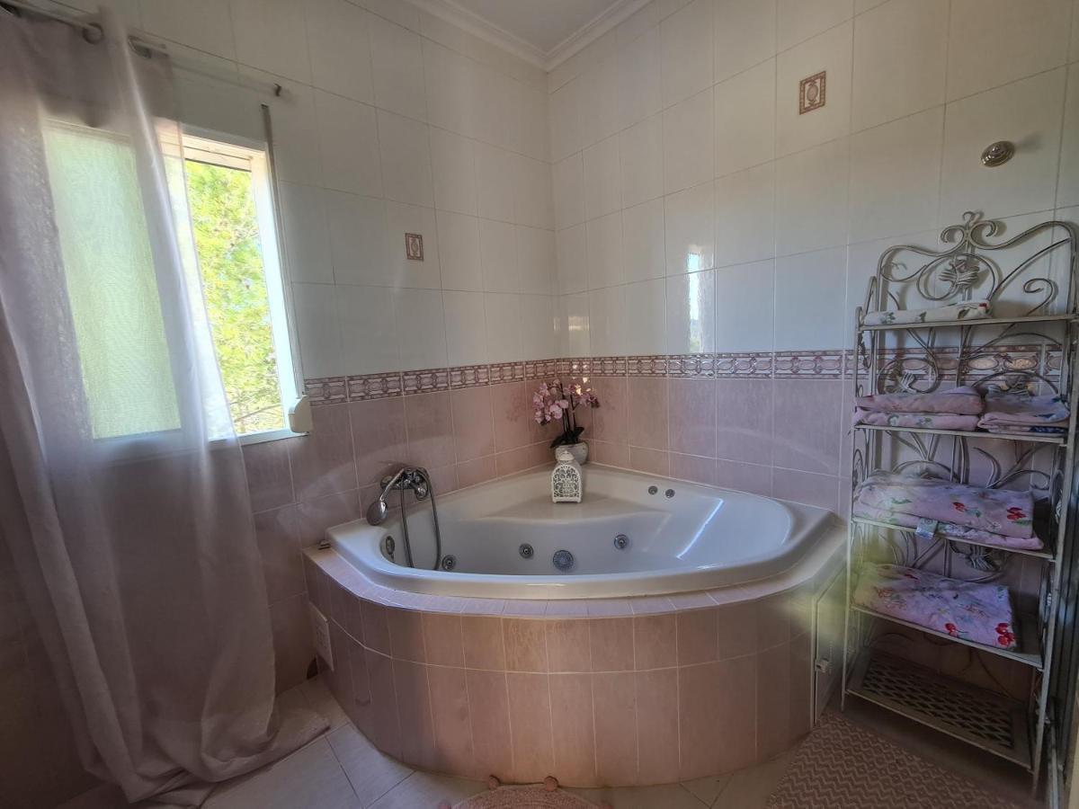 Chateau Angelique Villa Montroy Eksteriør billede